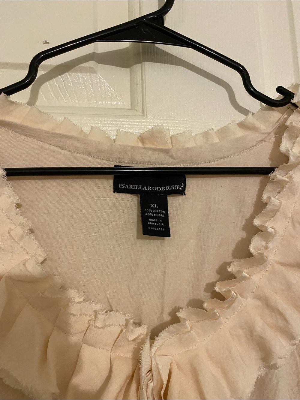 Isabella Rodriguez Cream Ruffled V-Neck Tank - Picture 2 of 4